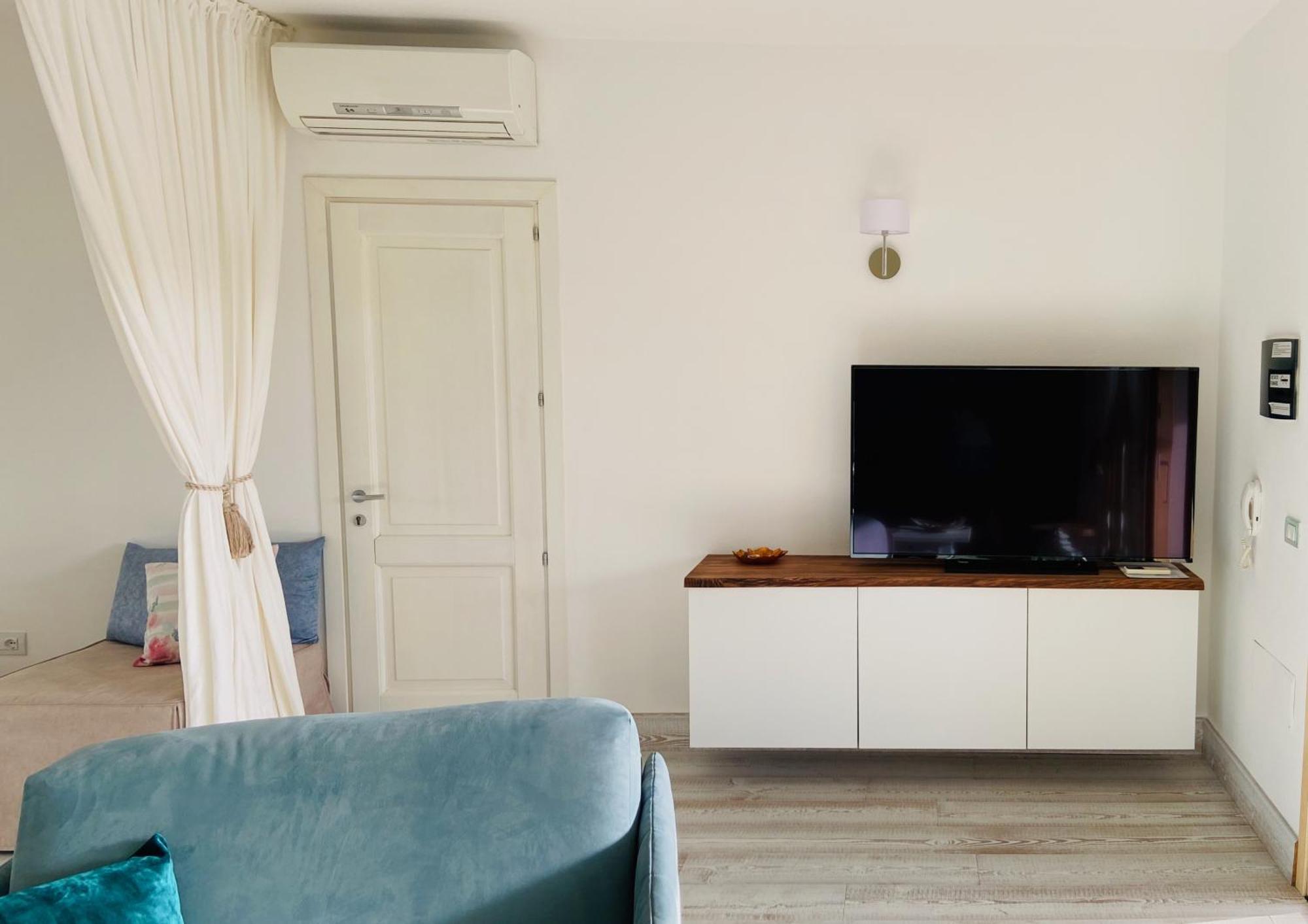 Lotus Wellness Apartment - Resort Ginestre - Palau - Sardinia Luaran gambar